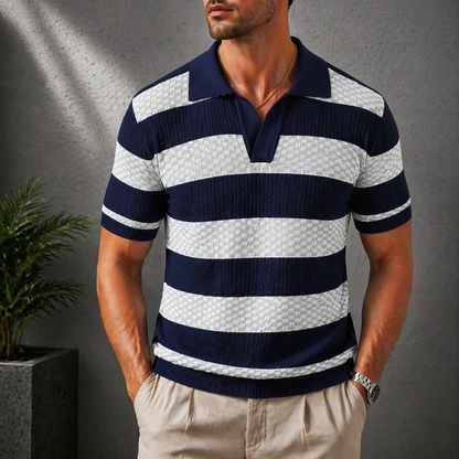 Herren Strick Poloshirt mit Strukturstreifen – Offener Kragen Entspannte Passform