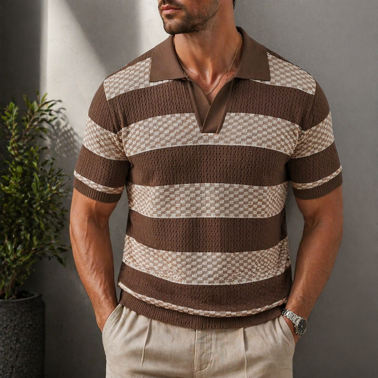 Herren Strick Poloshirt mit Strukturstreifen – Offener Kragen Entspannte Passform