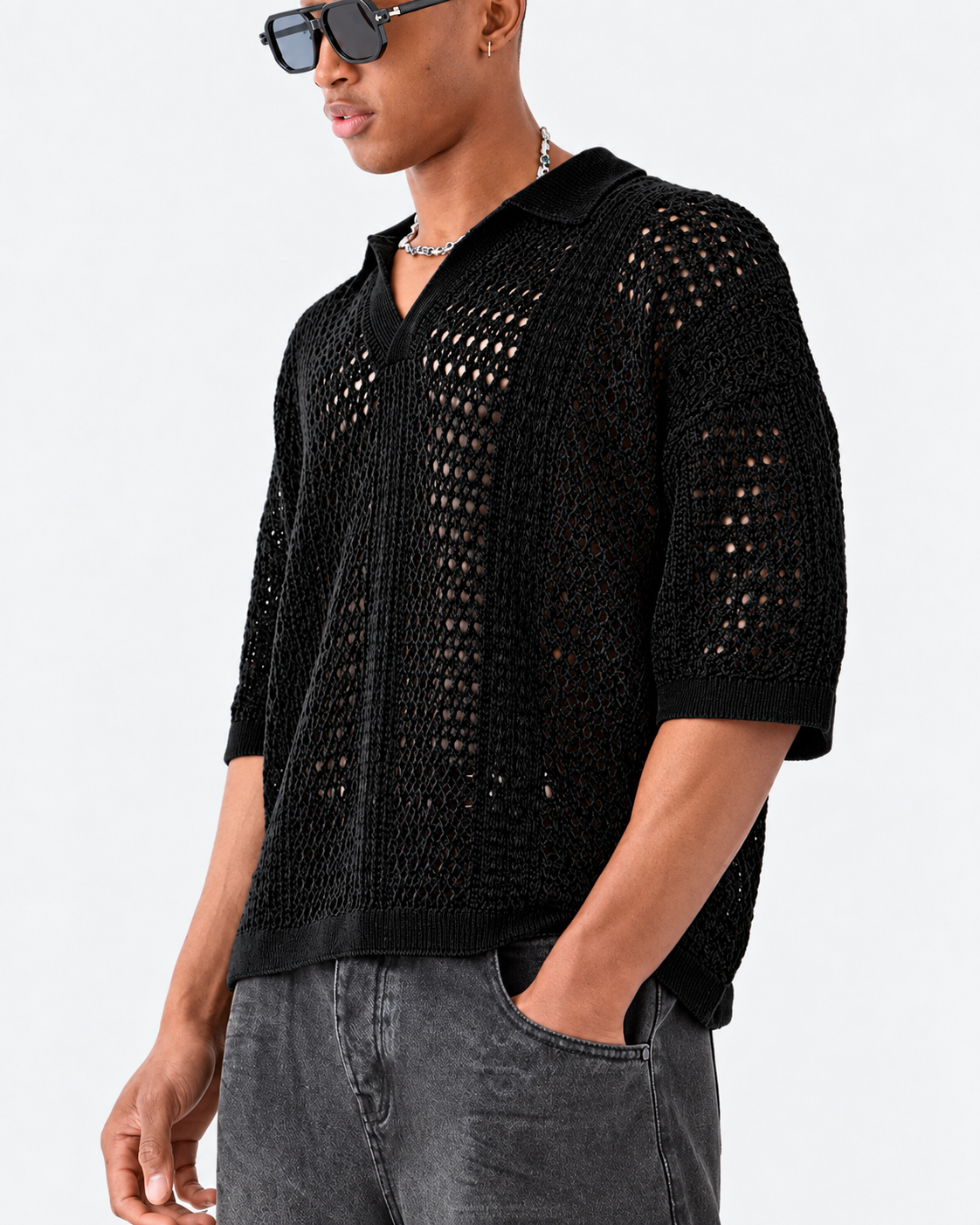 Nahaufnahme des Polokragens am Strickpolo