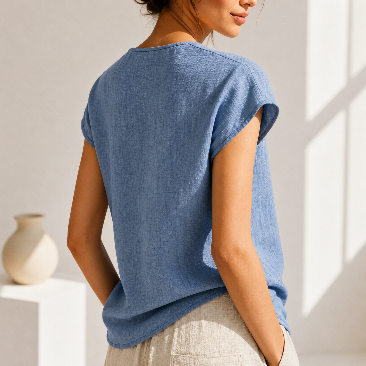 Damenbluse mit V Ausschnitt und Spitzenbesatz