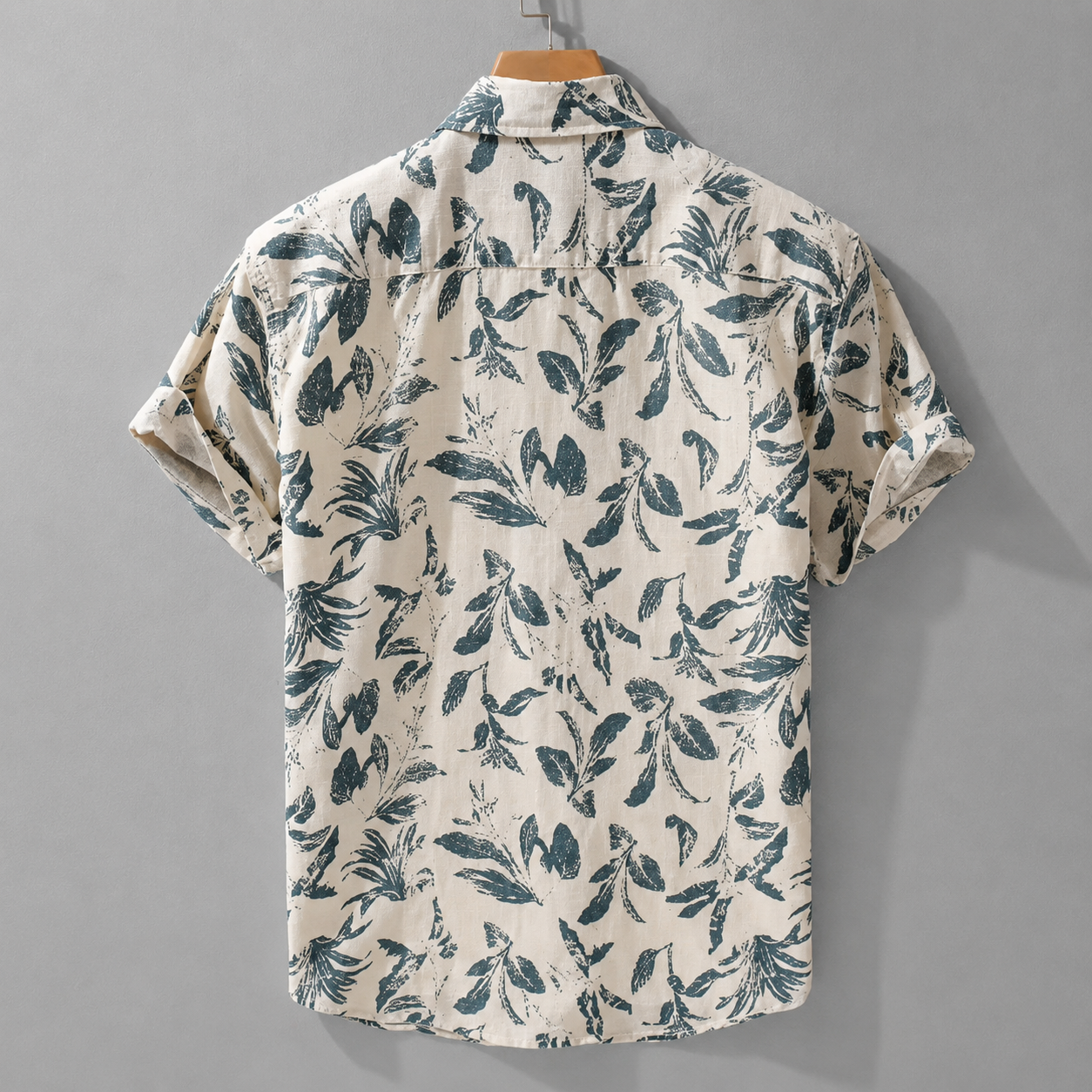 Herren Sommer Hemd mit Knopfleiste – Tropisches Blattmuster Kurzarm