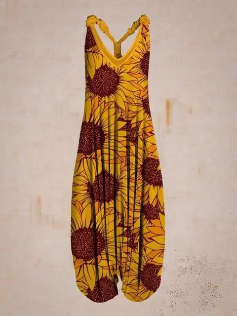 Gelbes Sommerkleid mit Sonnenblumenmuster, ärmellos und V-Ausschnitt, ideal für warme Tage. Modetrend 2023, Damenbekleidung, florales Design.