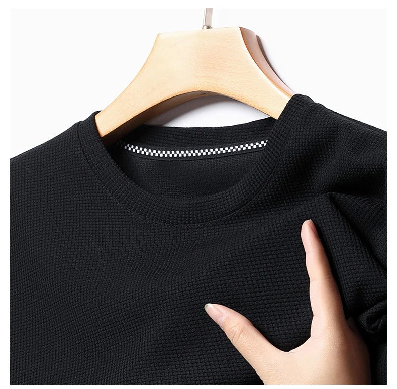 Men's shirt with round neck, waffle texture, and mesh fabric