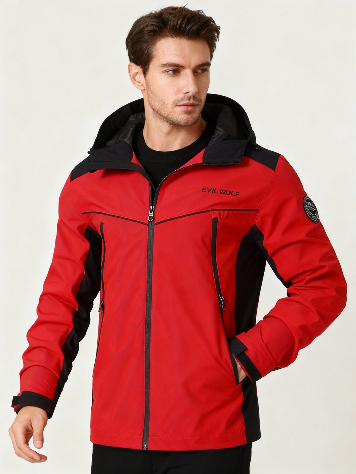 Seitenansicht der Damen Outdoor-Jacke mit reflektierenden Details