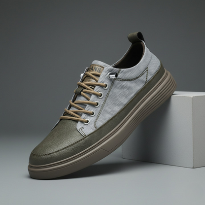 Men's sneakers made of synthetic leather with padded insole and rubber outsole