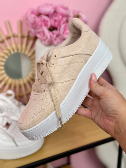 Damen Sneaker Plateau Sohle Wildleder Look Beige Alltagsdesign