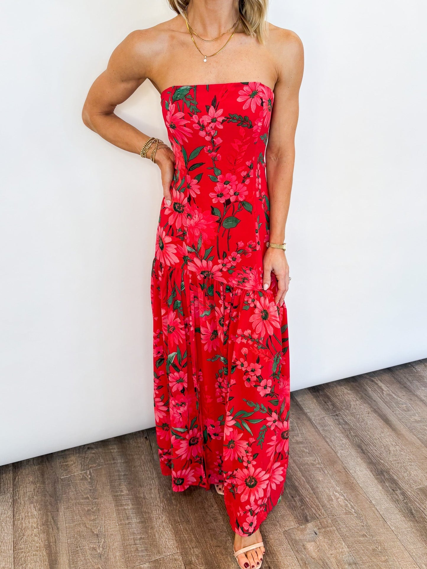 Damen Trägerloses Maxikleid mit Blumenmuster – Fließende Maxisilhouette