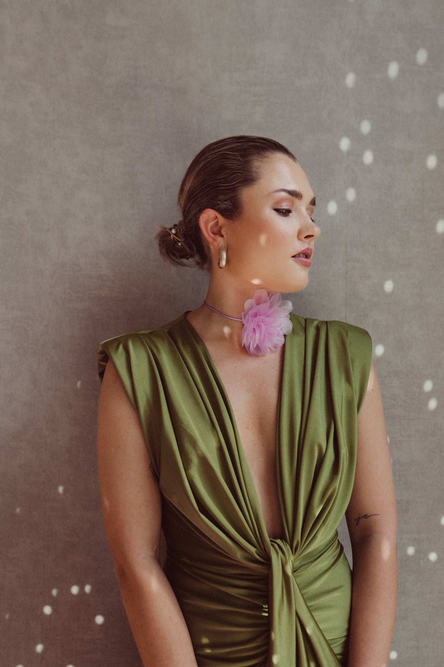 Damen Sommer Maxikleid mit V-Ausschnitt und Knopfleiste