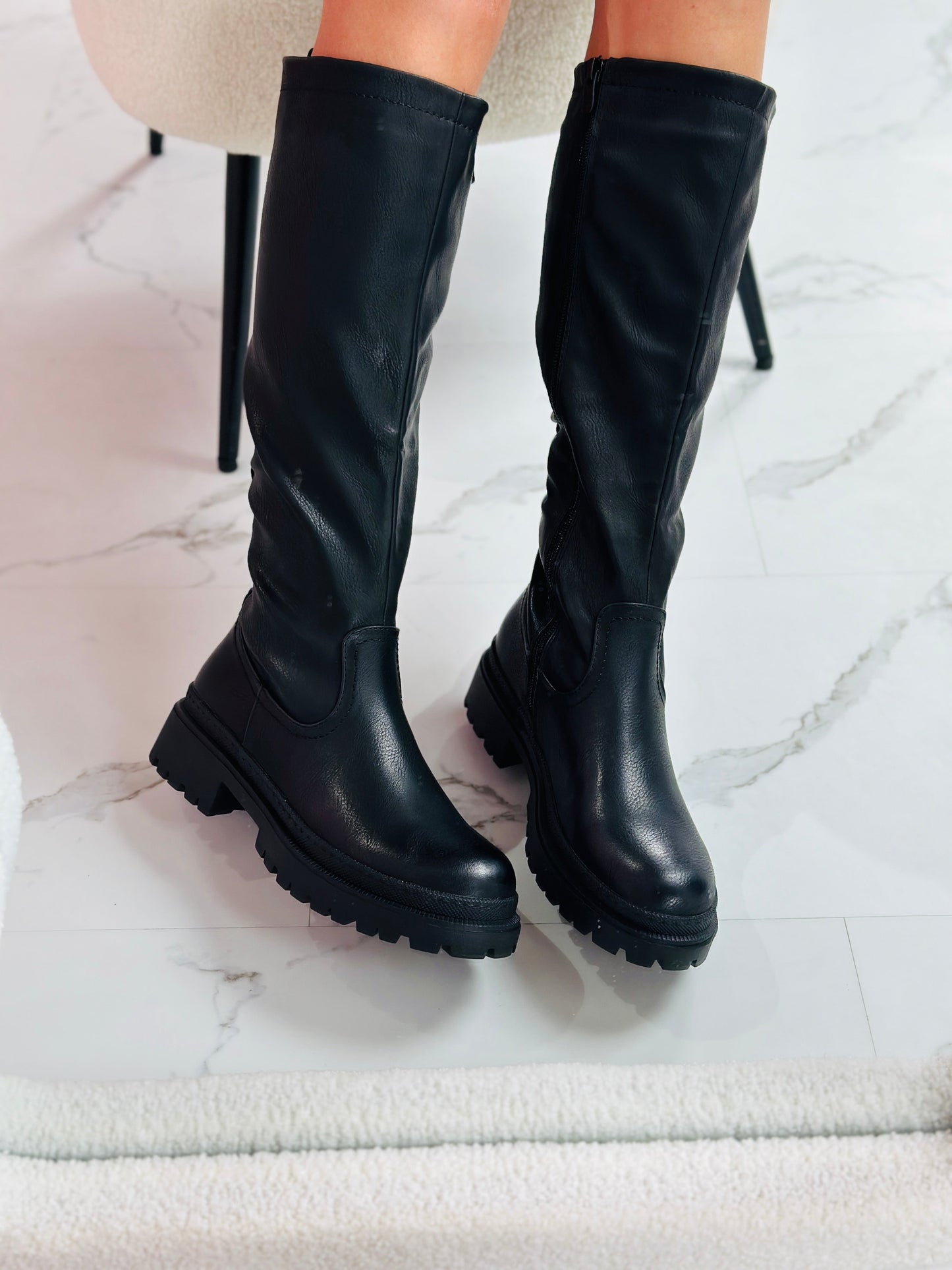 Women's High Boots with Side Zipper and Platform