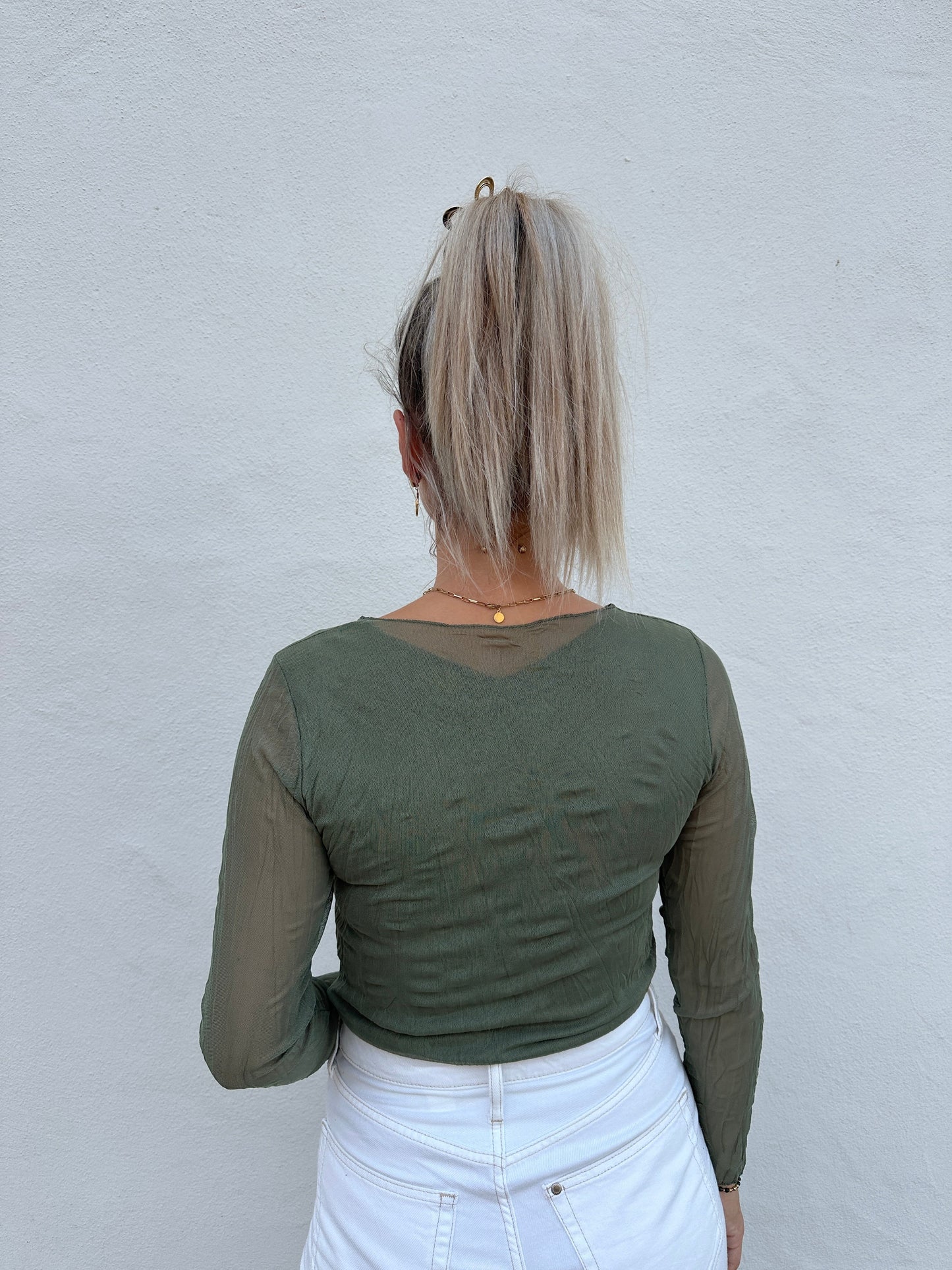 Damen Langarm Top Mesh Design Lockerer Schnitt Olivgrün – Stretch-Stil
