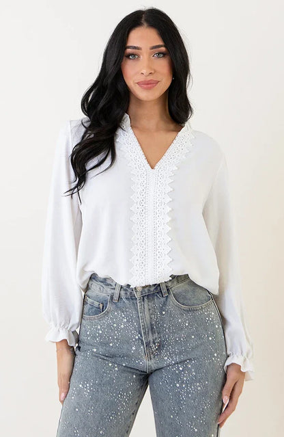 Damenbluse Mit Spitzendetails Und V-Ausschnitt