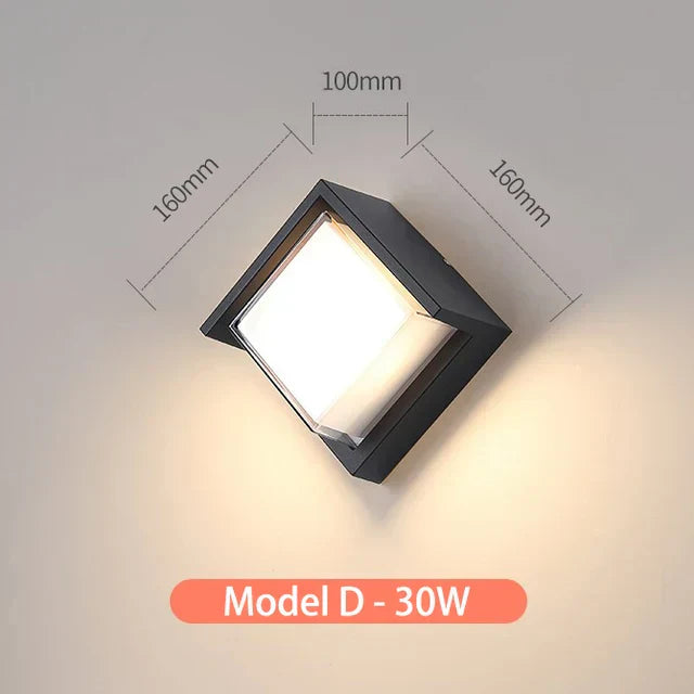 Schwarze LED-Wandleuchte, quadratisch, 30W, Modell D, mit warmweißem Licht, Maße 160x160mm, ideal für moderne Innenbeleuchtung.