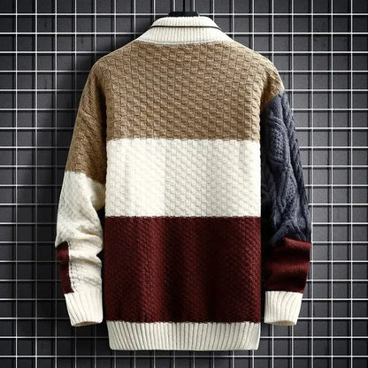 Rollkragenpullover mit Patches als vielseitiger Herren-Look