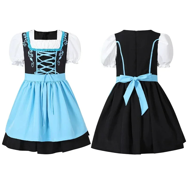 Blaues und schwarzes Dirndlkleid für Mädchen, Vorder- und Rückansicht, mit weißer Bluse und blauer Schleife. Traditionelle bayerische Tracht.