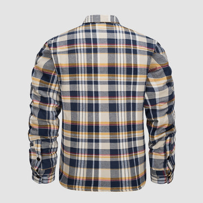Kariertes Herrenhemd in Blau, Gelb und Weiß, Rückansicht. Langarm, klassisches Design, ideal für Freizeitmode und Herbsttrends.