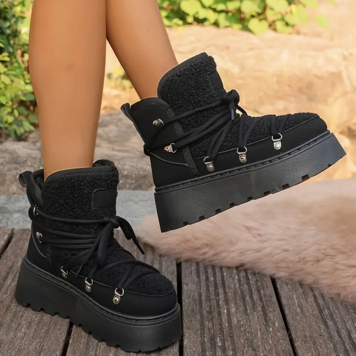 Damen Winter-Schnürstiefel Mit Erhöhtem Plateau Und Gepolsterter Innensohle