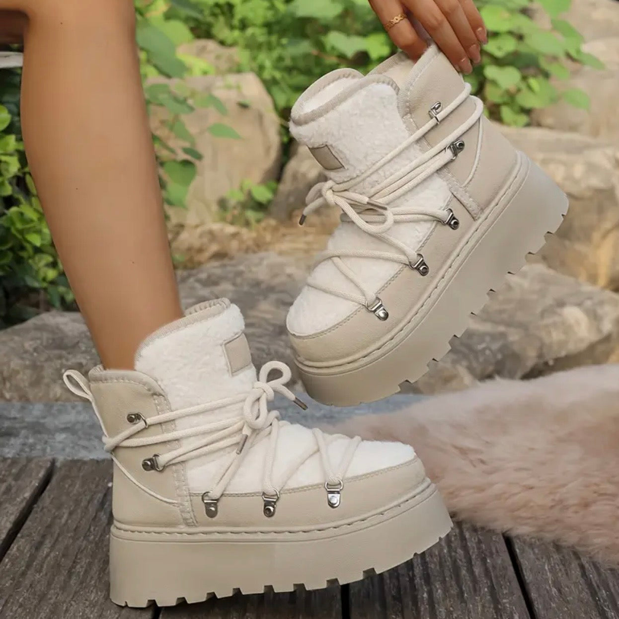 Damen Winter-Schnürstiefel Mit Erhöhtem Plateau Und Gepolsterter Innensohle