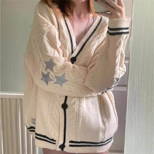 Damen Oversized Cardigan mit markantem Zopfmuster und V-Ausschnitt