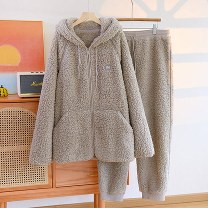 Beige Damen Teddy-Fleece-Set mit Kapuzenjacke und Jogginghose, gemütliche Wintermode, weiches Material, ideal für kalte Tage, stilvoll und warm.
