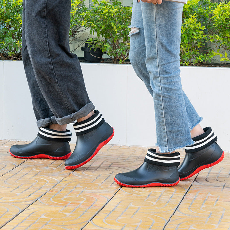 Kurzschaftiger Gummistiefel für Herren mit robuster Profilsohle