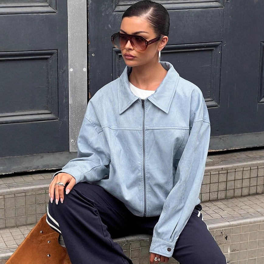 Rückansicht der eleganten Damen Kunstlederjacke