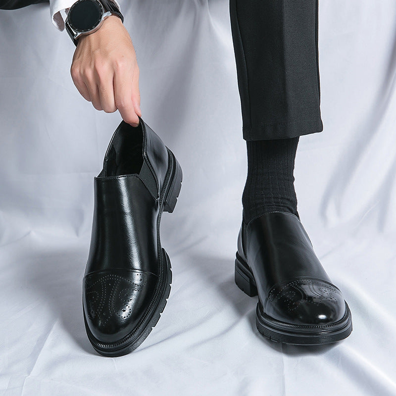 Herren-Slipper mit elastischen Seiteneinsätzen und gepolsterter Innensohle