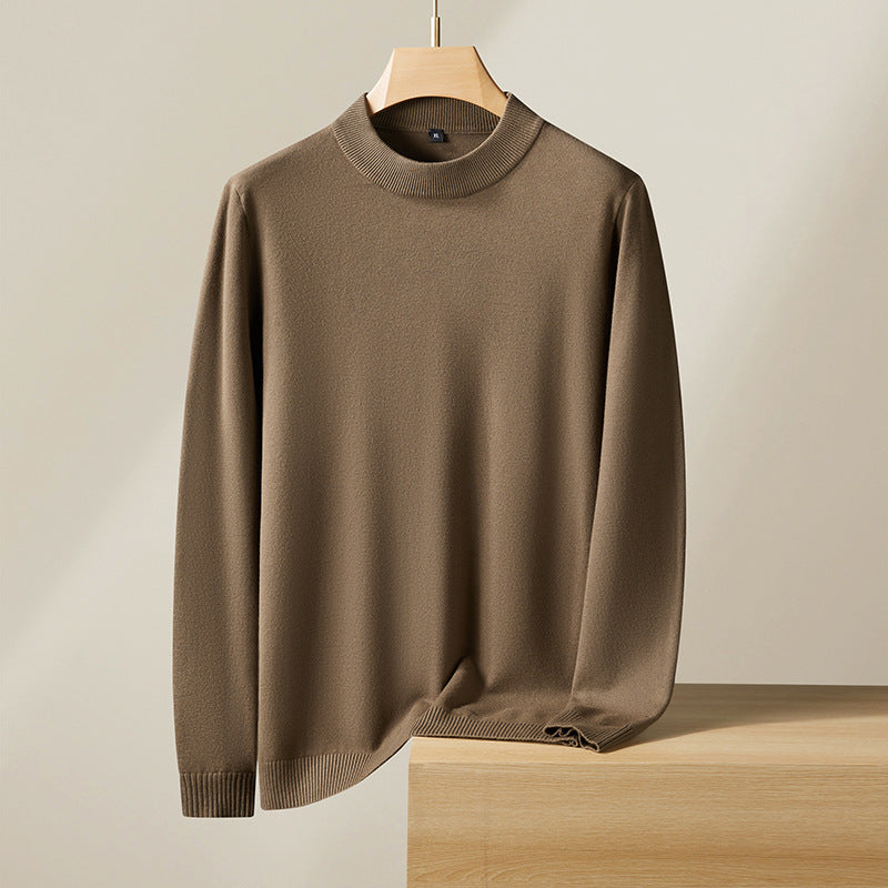 Men's Knit Sweater with Light and Soft Texture