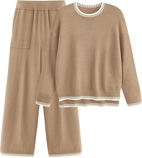 Beiges Damen-Loungewear-Set aus Pullover und Hose, weiches Strickmaterial, ideal für gemütliche Tage zu Hause, modisch und bequem.