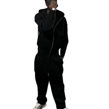 Detailansicht des Reissverschlusses am Herren Hoodie