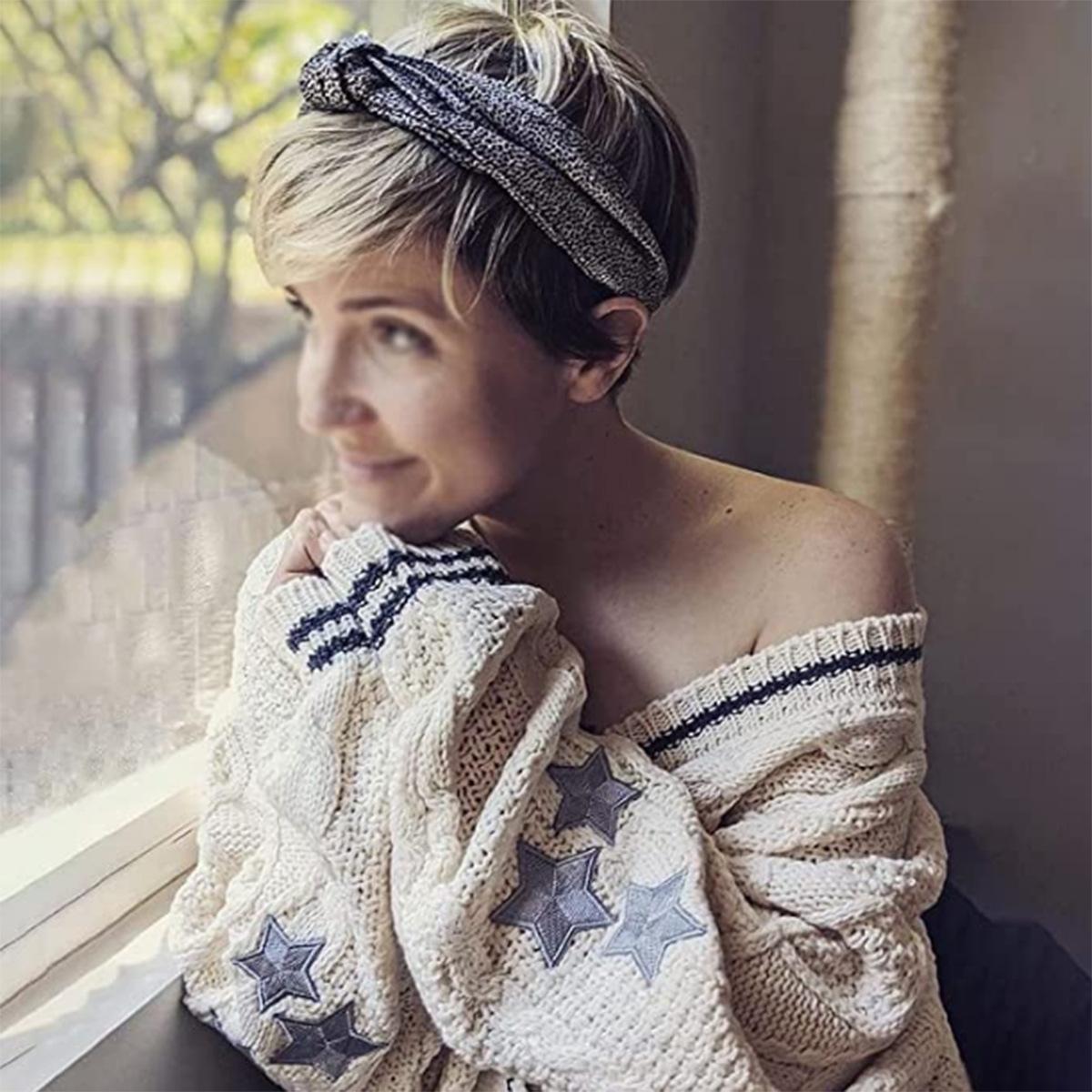 Cardigan mit Knopfleiste und strukturiertem Zopfmuster