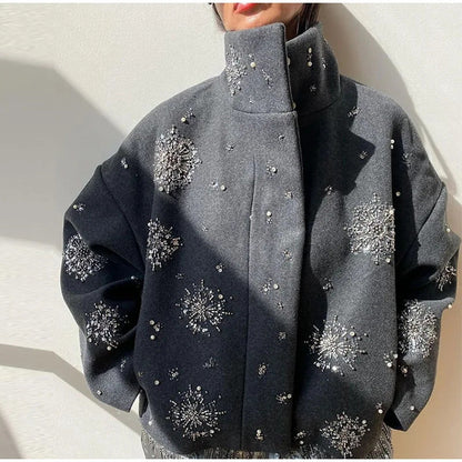 Funkelnde Damen-Steppjacke im eleganten Oversize-Schnitt