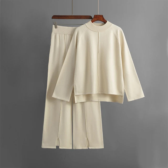 Women's Relaxation Clothing Set with Round Neck Sweater and Wide-Leg Pants