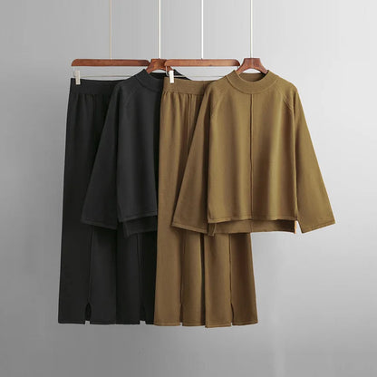 Women's Relaxation Clothing Set with Round Neck Sweater and Wide-Leg Pants