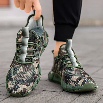 Men's Sneakers Breathable Mesh Camouflage Design Thick Sole