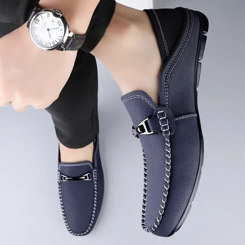 Herren-Loafer mit Metallic-Bit-Akzent und Gummiaußensohle