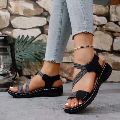 Women's summer sandals with straps, Roman design, padded insole