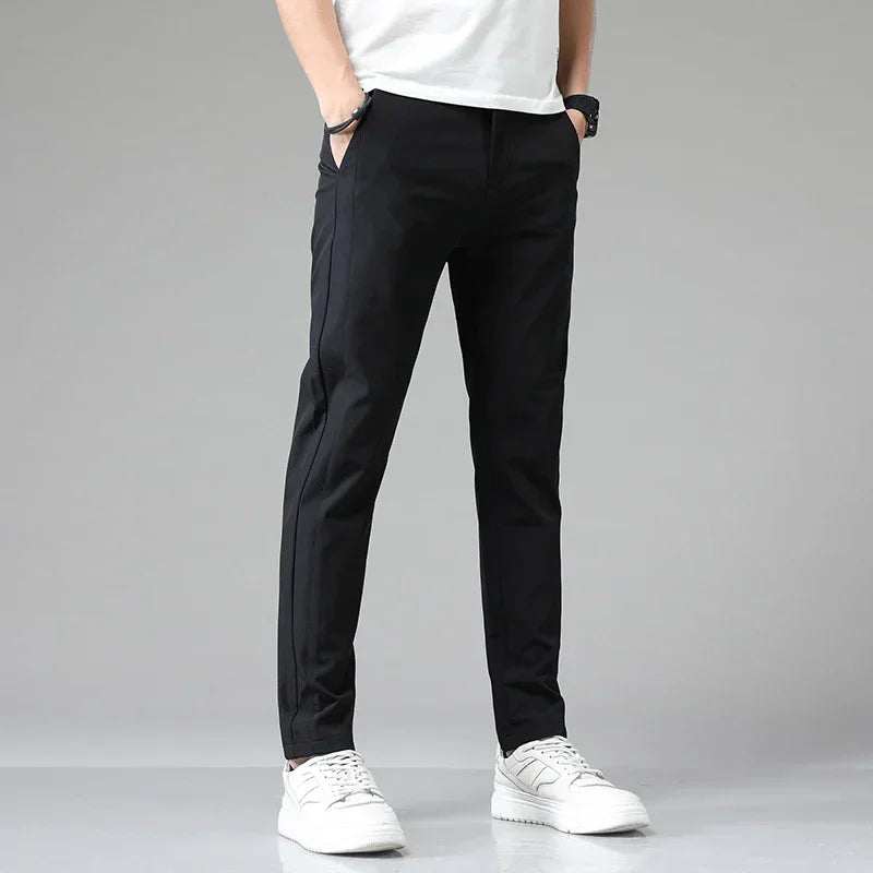 Herren Tapered Hose mit Elastischem Bund – Knitterfreies Design