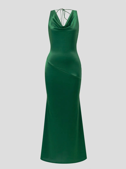 Damen-Abendkleid in Maxilänge mit elegantem Wasserfallkragen, Vorderansicht