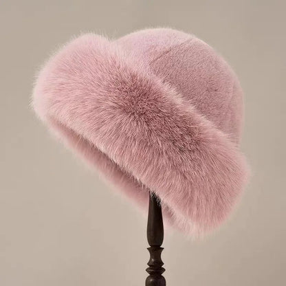 Weiche Wintermütze aus Kunstpelz für Damen