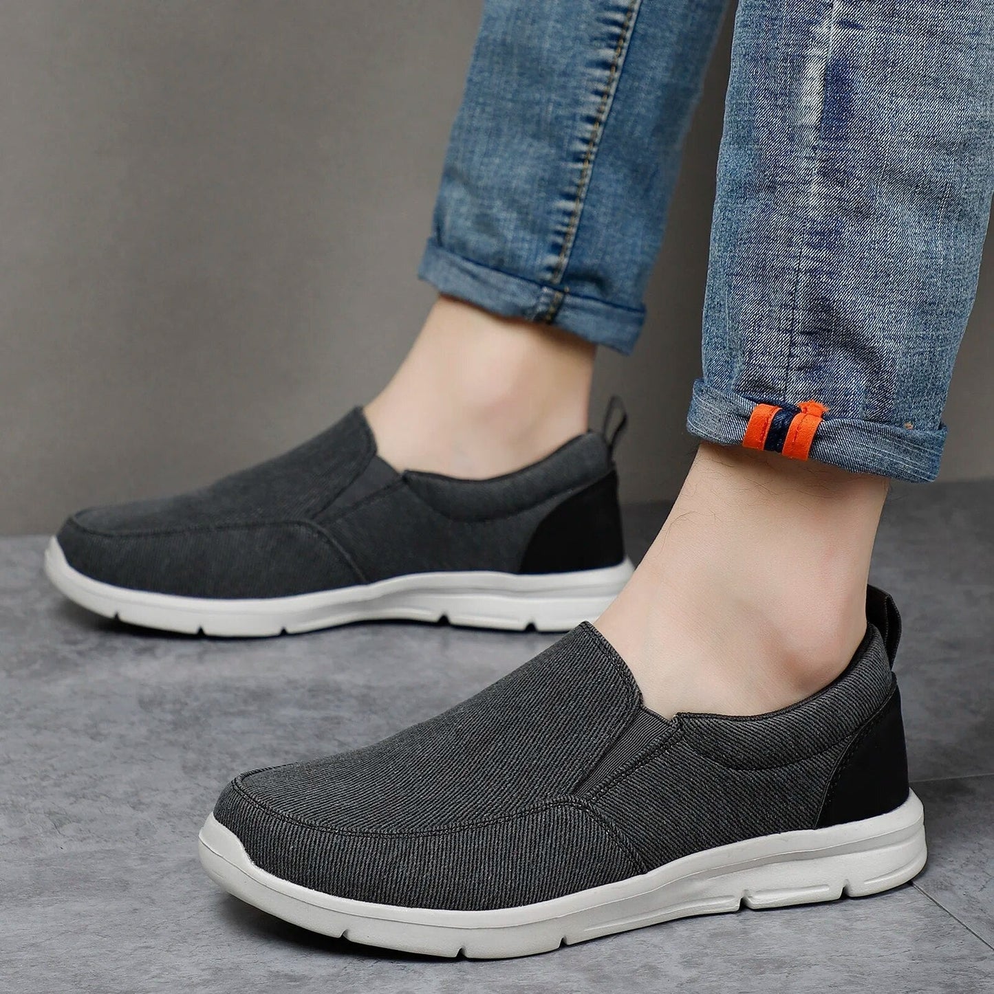 Herren Slip-On Sneaker mit Gepolsterter Sohle – Leichte Freizeitschuhe