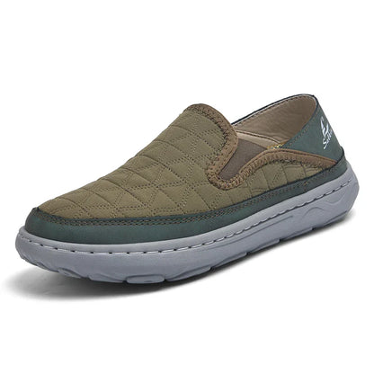 Herren Slipper mit Stepp-Obermaterial, Elastikeinsätzen und flexibler Sohle
