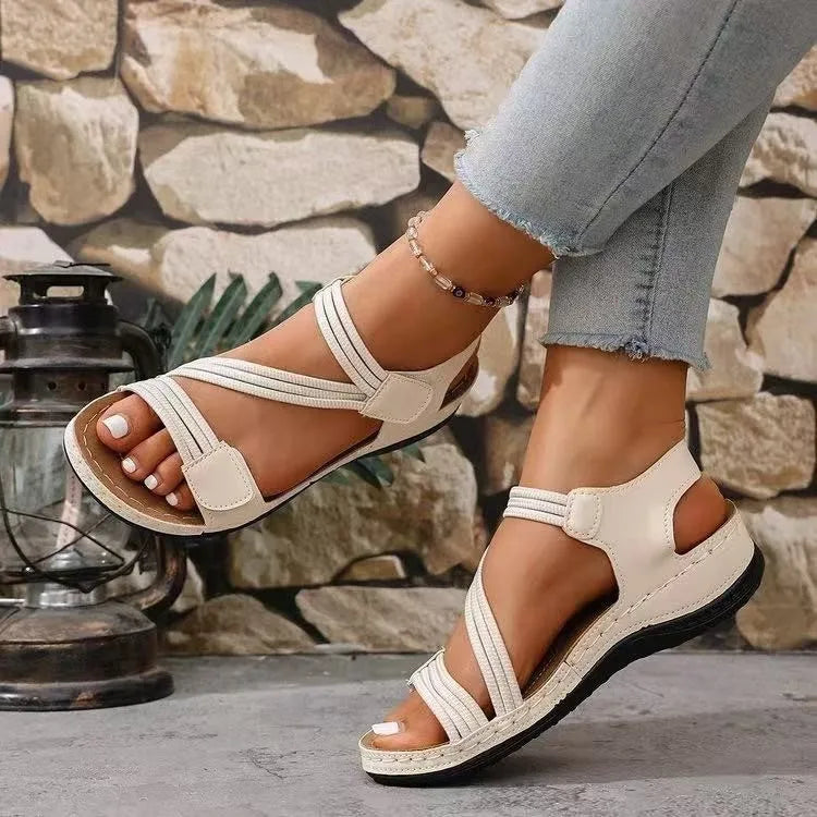 Women's summer sandals with straps, Roman design, padded insole
