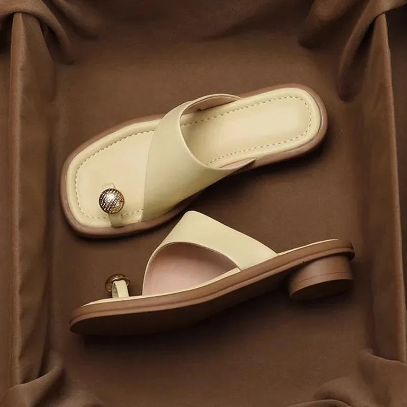 Women's summer sandals with square toe, block heel, and adjustable straps