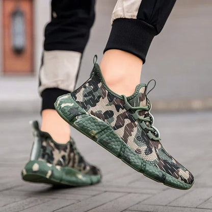 Men's Sneakers Breathable Mesh Camouflage Design Thick Sole