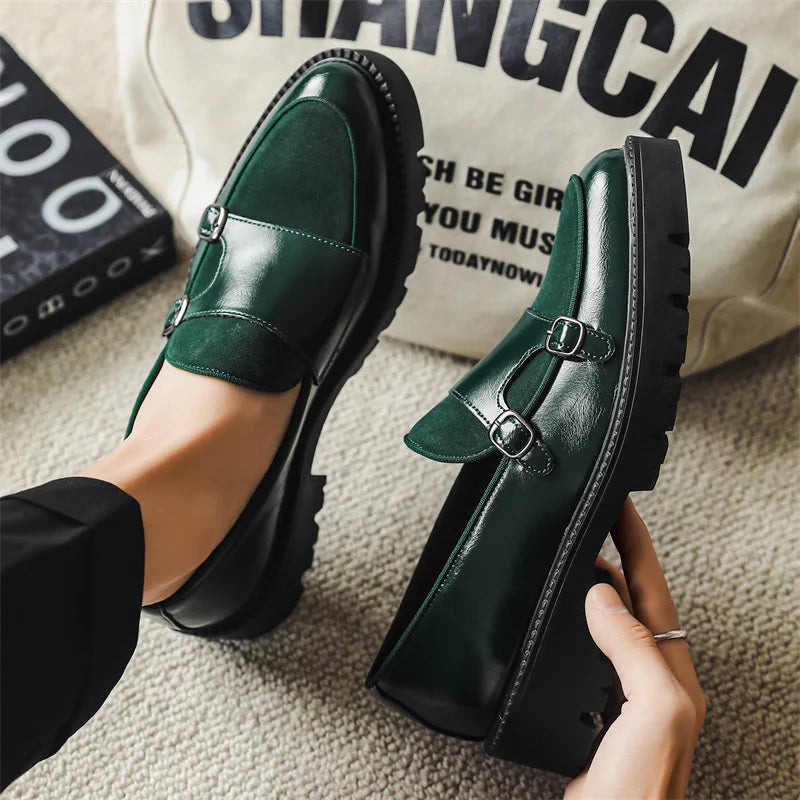 Herren-Loafer mit Doppelriemen und massiver Gummisohle