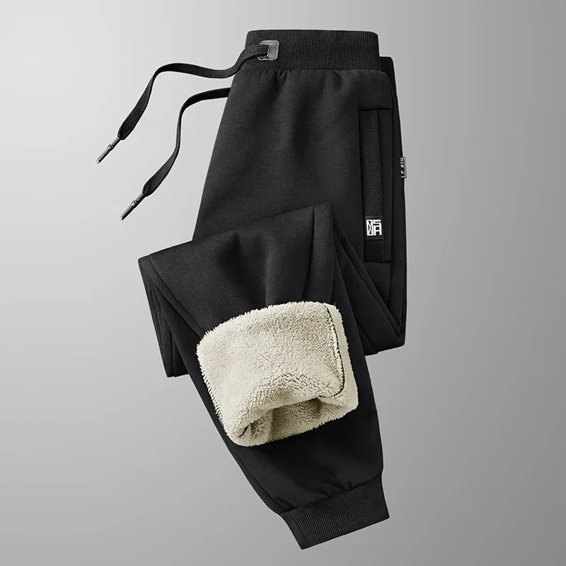 Herren Winter Jogginghose Fleecefutter Schmaler Schnitt Elastikbund – Komfort und Wärme