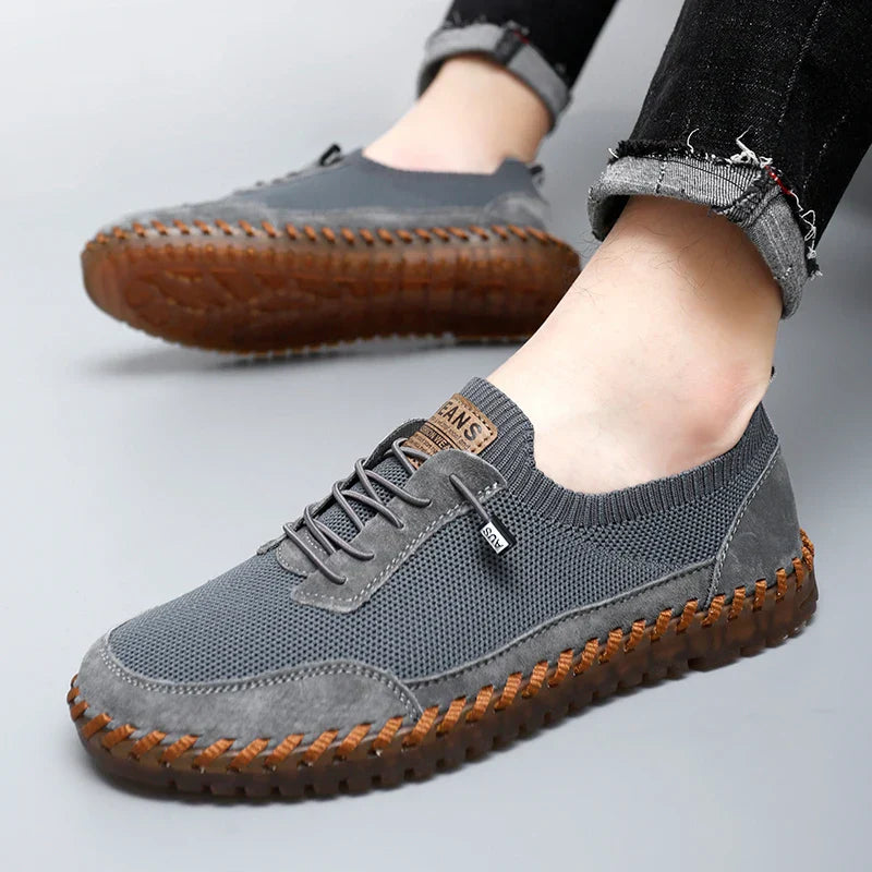 Herren Schnür-Sneaker mit kontrastierenden Details und stabiler Laufsohle