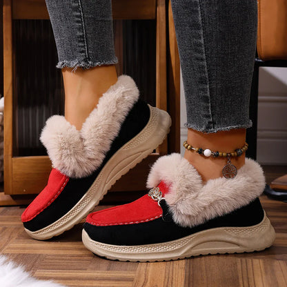 Damen Loafer Veganes Wildleder Orthopädische Plateausohle Kunstfellkragen mit Kettendetail