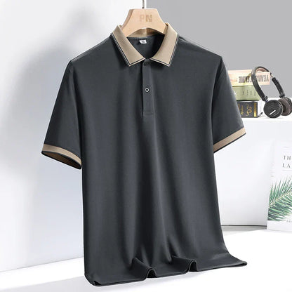 Men's polo shirt with contrasting trim and tailored fit