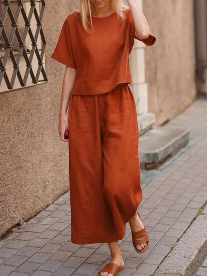 Women's summer two-piece set with round-neck shirt and loose trousers